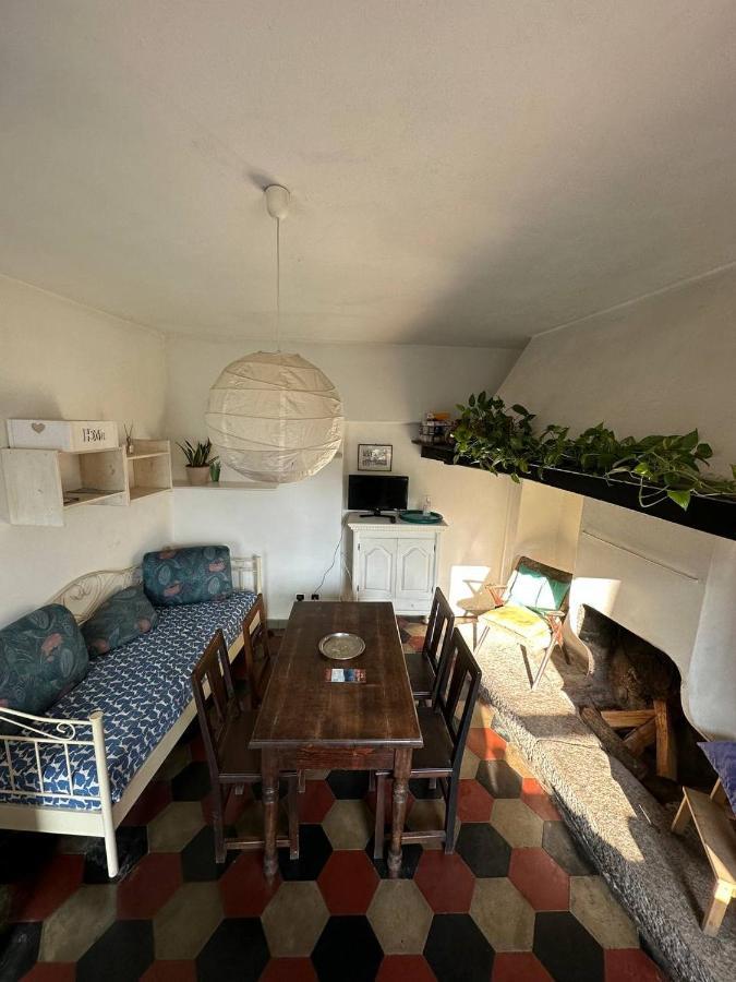 Casa Sasso E Legno Appartement Omegna Buitenkant foto